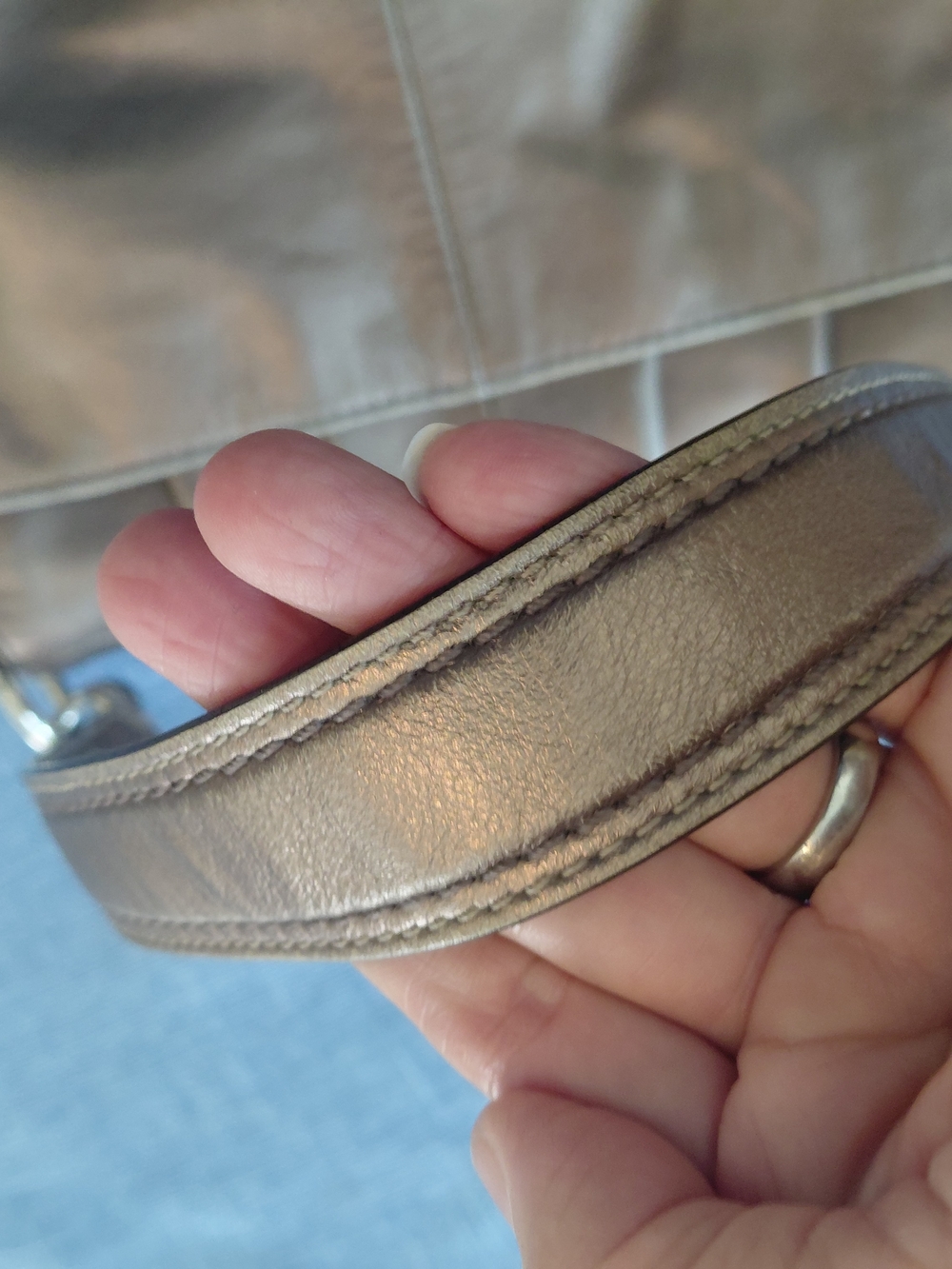 Vintage Coach Metallic Leather Shoulder Bag with Buckle Detail - Picture 15 of 16